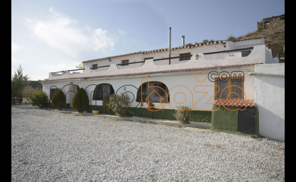 CORTIJO RENOVADO CON GUSTO